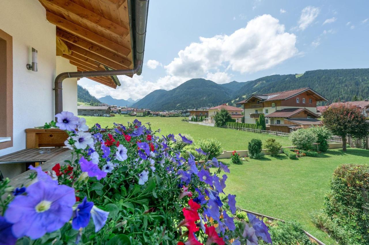 Alpenjuwel Appartements Флахау Экстерьер фото